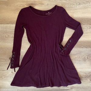 American Eagle Soft & Sexy dress with tie sleeves